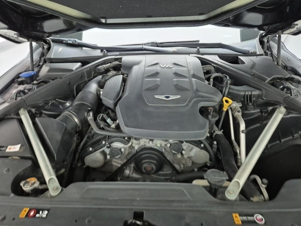 Genesis EQ900 - Vista 5