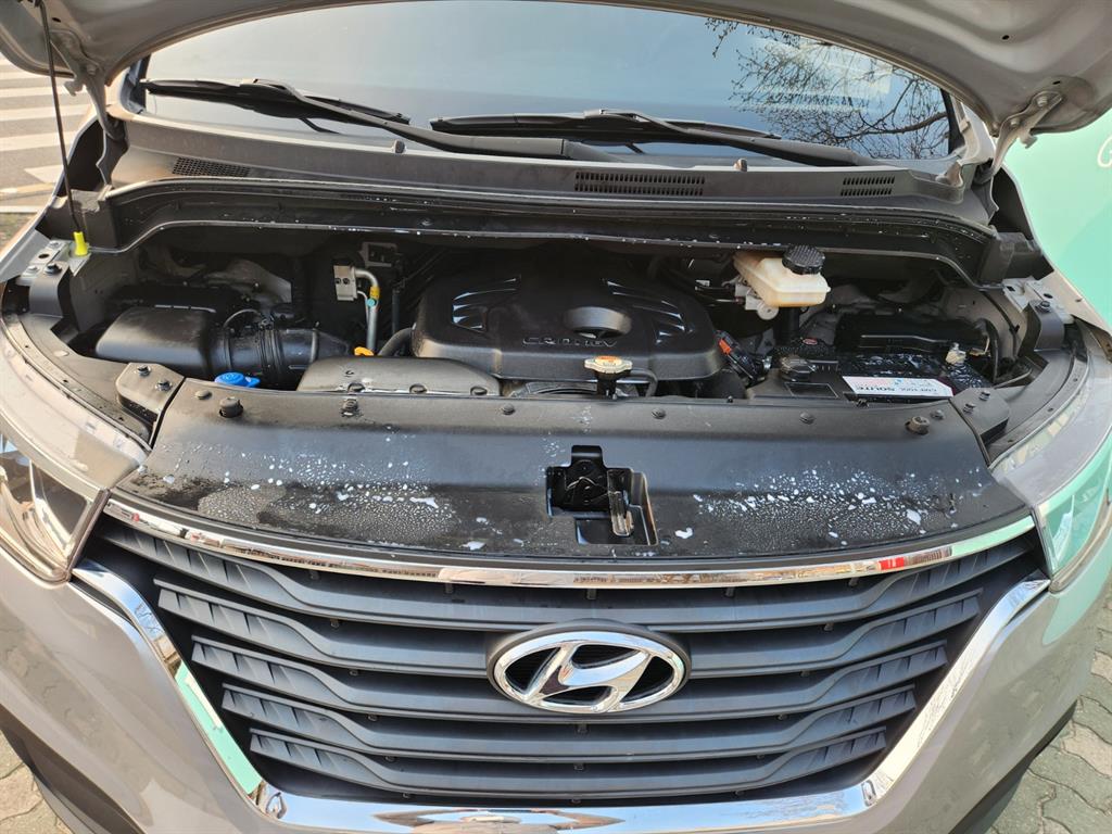 HYUNDAI Starex 2018 Gris - Importación desde Corea - HF Imports Iquique - Foto 17