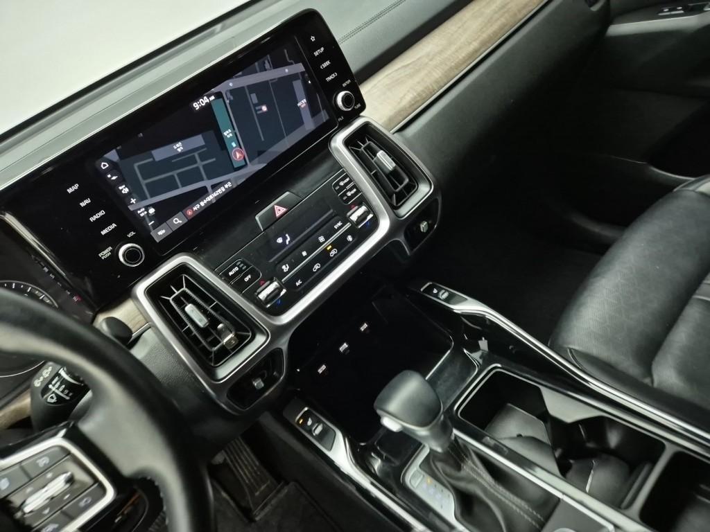 KIA Sorento - Vista 9