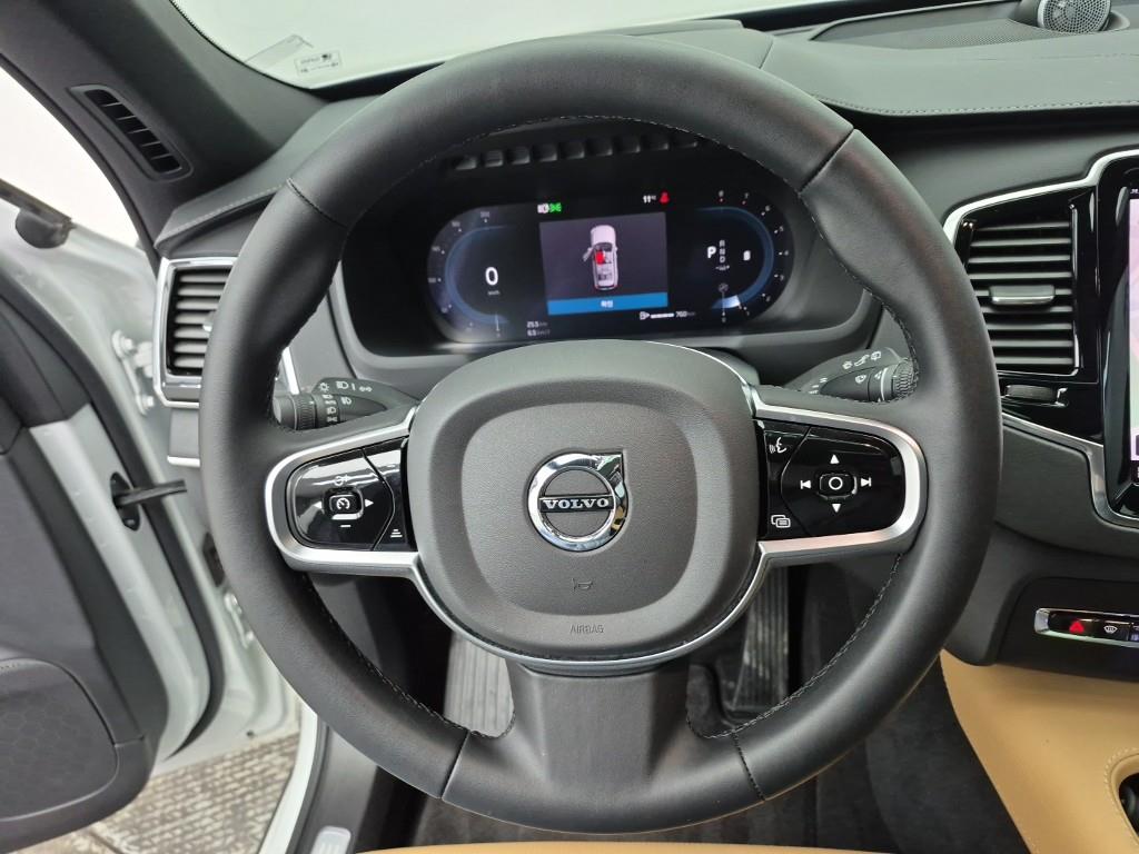 Volvo XC90 - Vista 9