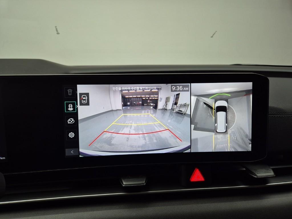 KIA Carnival - Vista 8