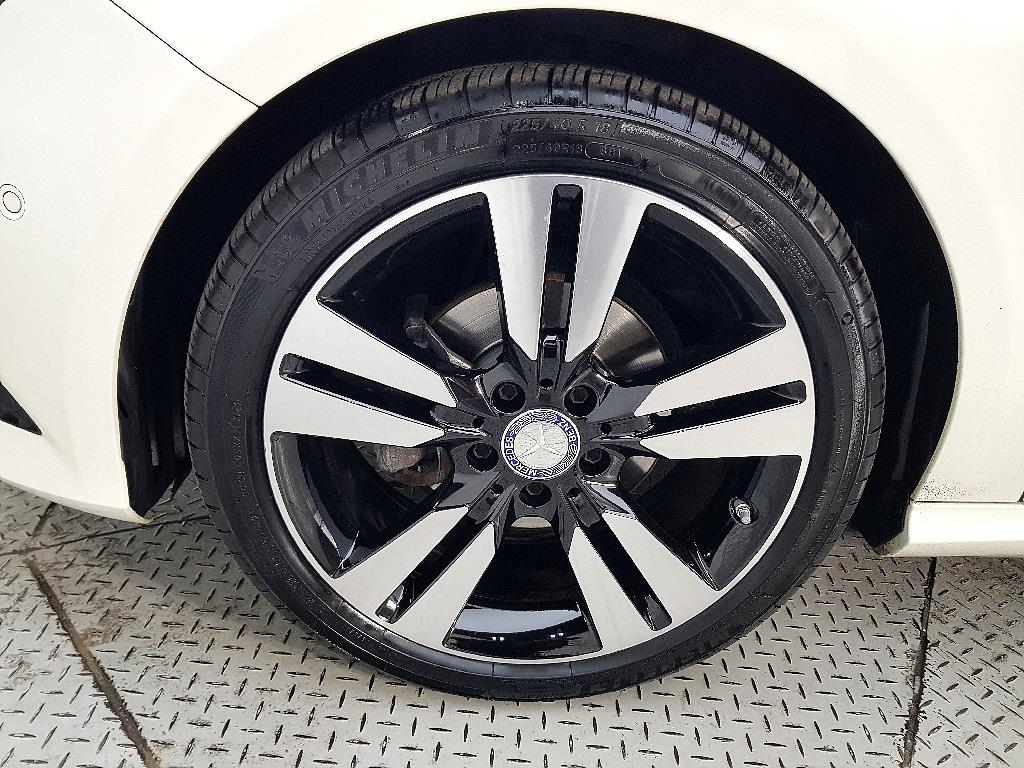 Mercedes Benz A Class 2015 Blanco - Importación desde Corea - HF Imports Iquique - Foto 20