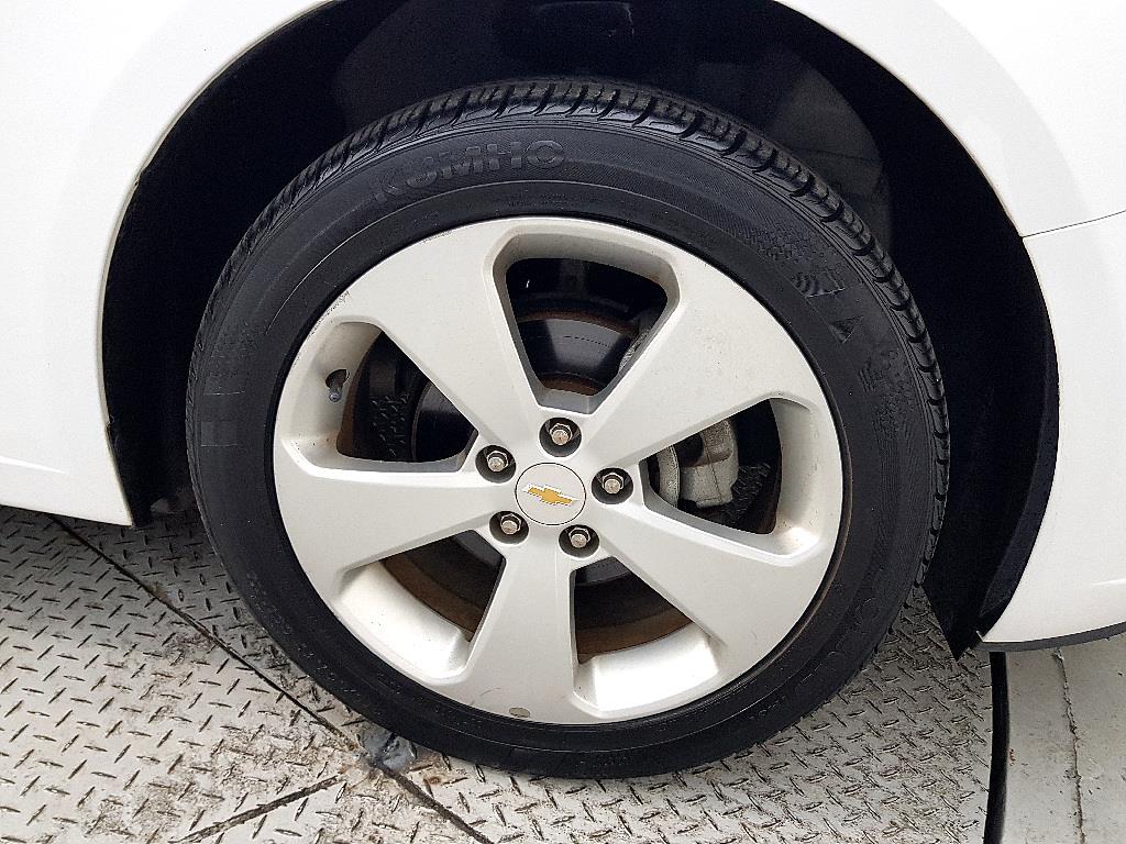 Chevrolet Cruise 2011 Blanco - Importación desde Corea - HF Imports Iquique - Foto 20