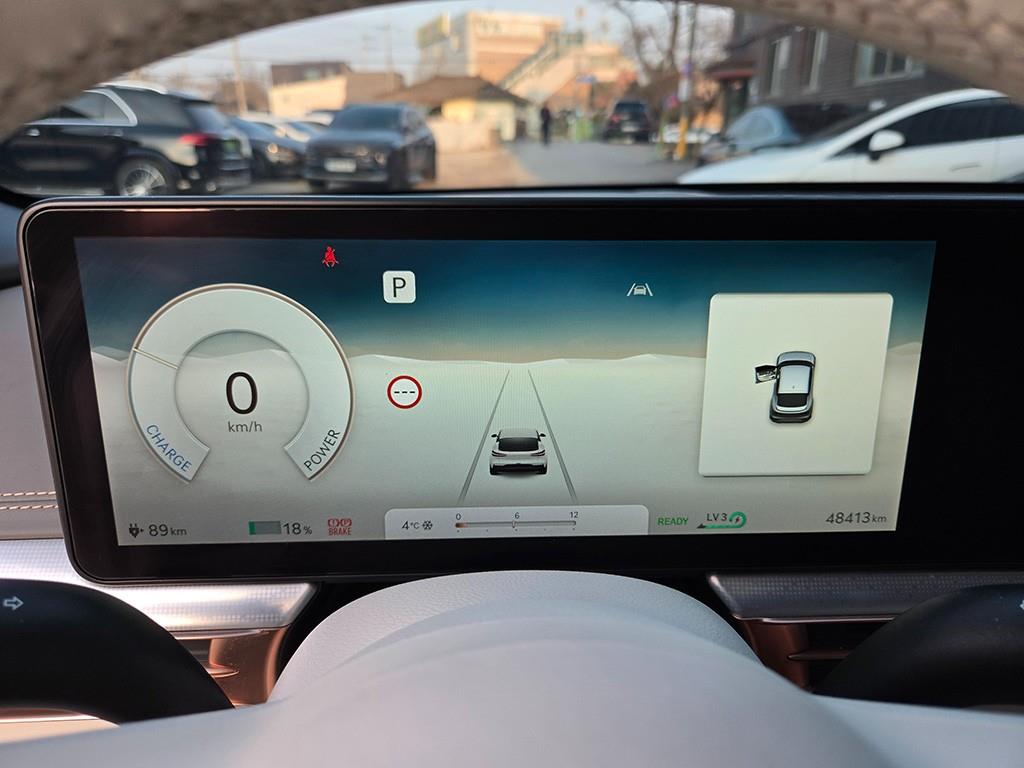 Genesis GV60 - Vista 8