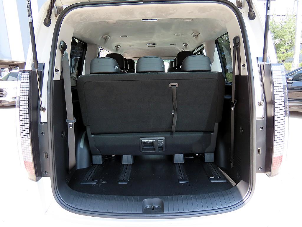 HYUNDAI Staria 2023 Blanco - Importación desde Corea - HF Imports Iquique - Foto 17