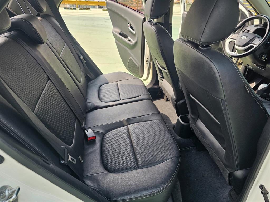 KIA Morning - Vista 10