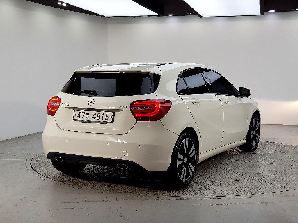 Mercedes Benz A Class - Vista 4