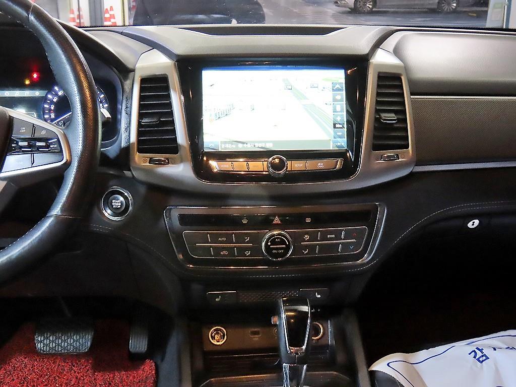 Ssangyong Rexton - Vista 11