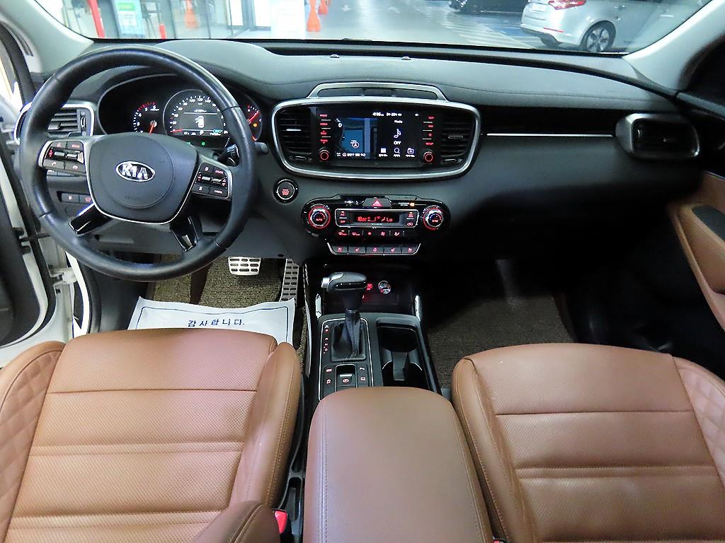 KIA Sorento - Vista 10