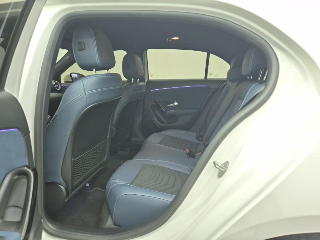 Mercedes Benz A Class - Vista 12