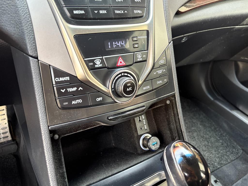 HYUNDAI Grandeur 2014 Negro - Importación desde Corea - HF Imports Iquique - Foto 14