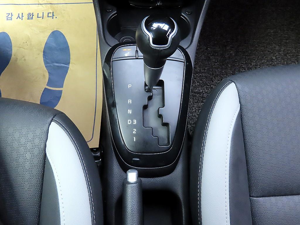 KIA Morning - Vista 10