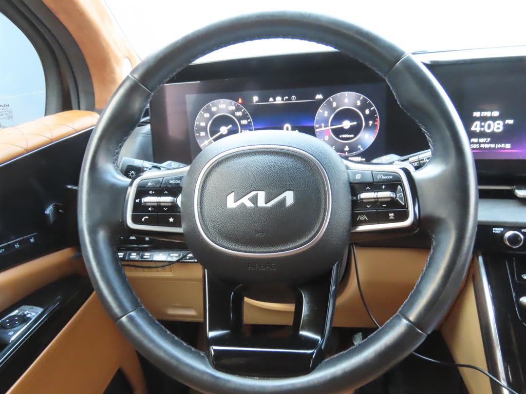 KIA Carnival 2022 Negro - Importación desde Corea - HF Imports Iquique - Foto 13