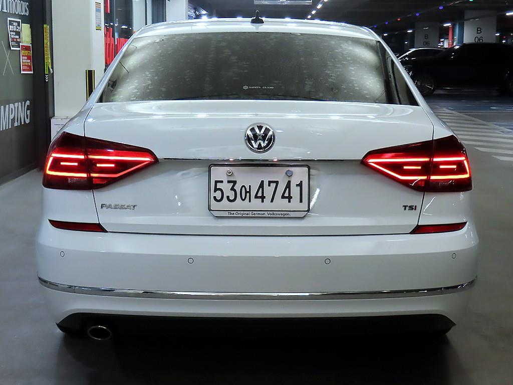 Volkswagen Passat - Vista 5