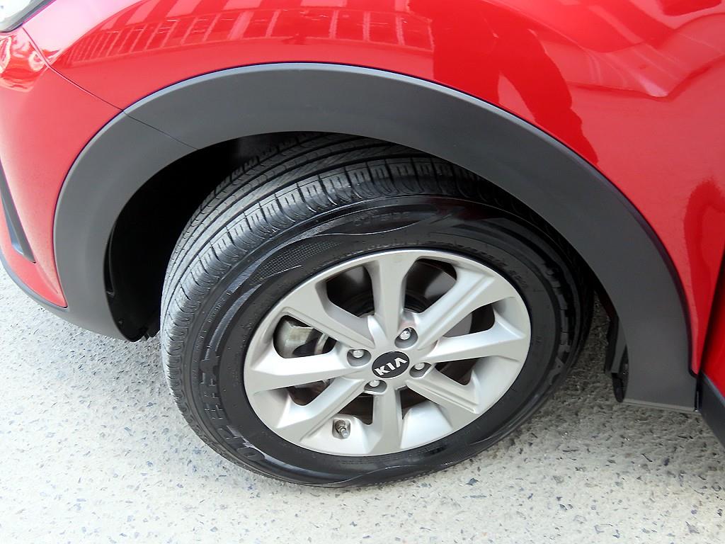 KIA Stonic 2018 Rojo - Importación desde Corea - HF Imports Iquique - Foto 18