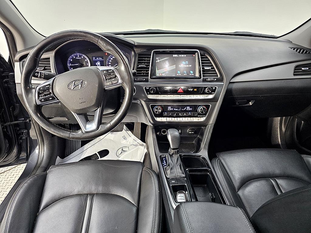 HYUNDAI Sonata - Vista 5