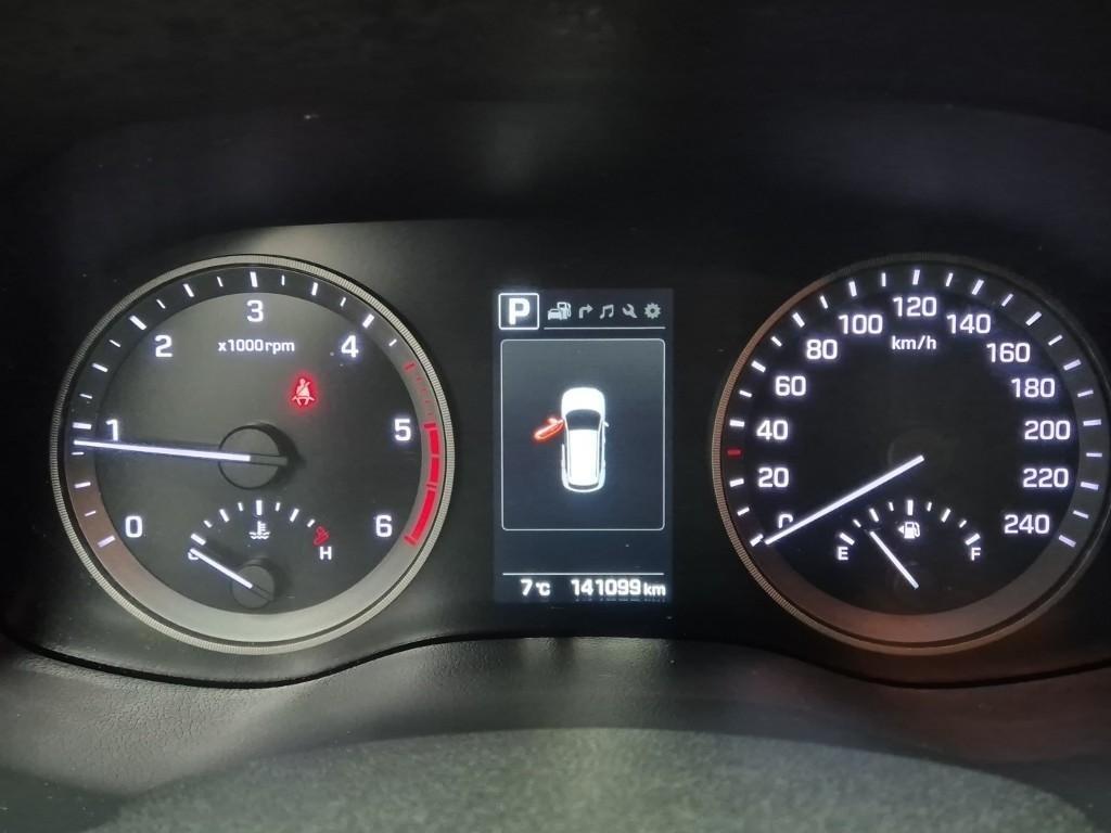 HYUNDAI Tucson 2016 Blanco - Importación desde Corea - HF Imports Iquique - Foto 15