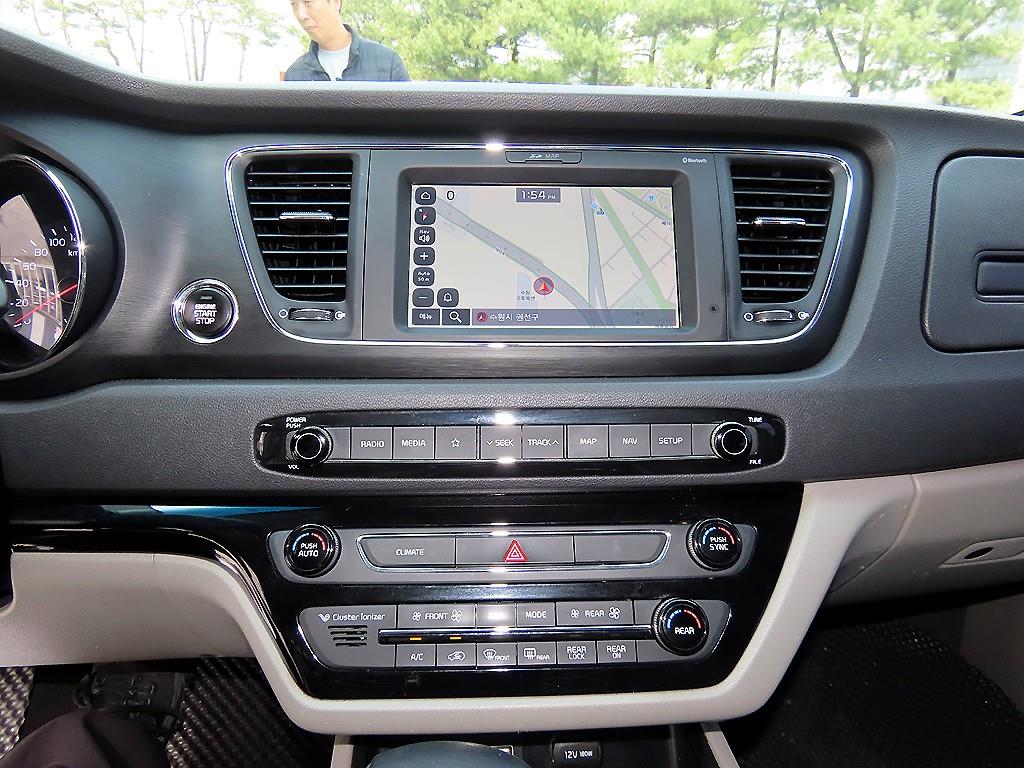 KIA Carnival 2019 Negro - Importación desde Corea - HF Imports Iquique - Foto 14