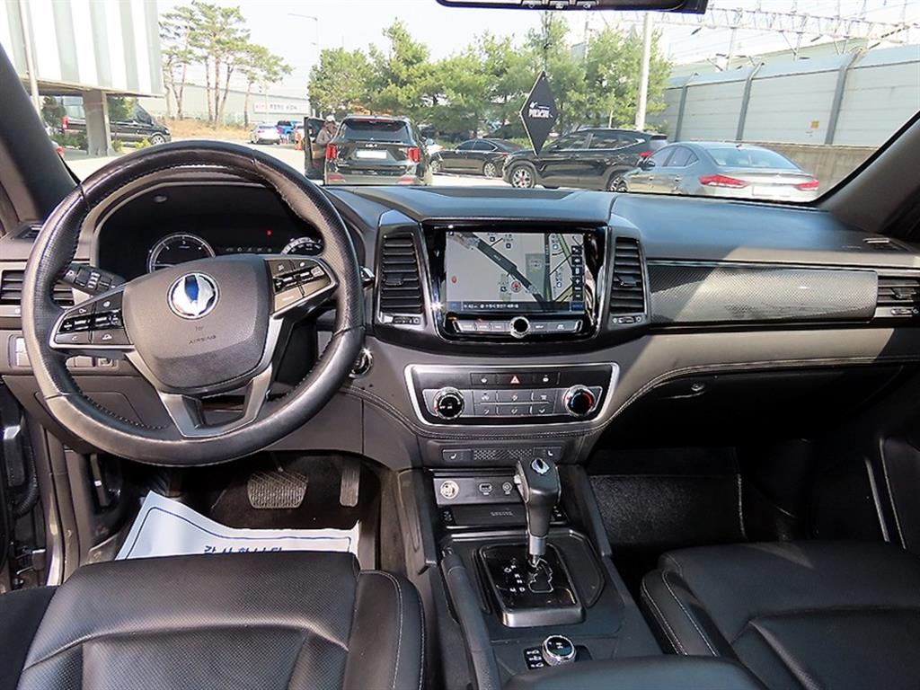 Ssangyong Rexton - Vista 7