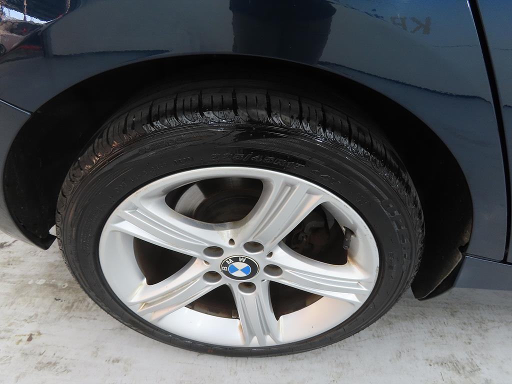 BMW 1 series 2013 Azul - Importación desde Corea - HF Imports Iquique - Foto 20