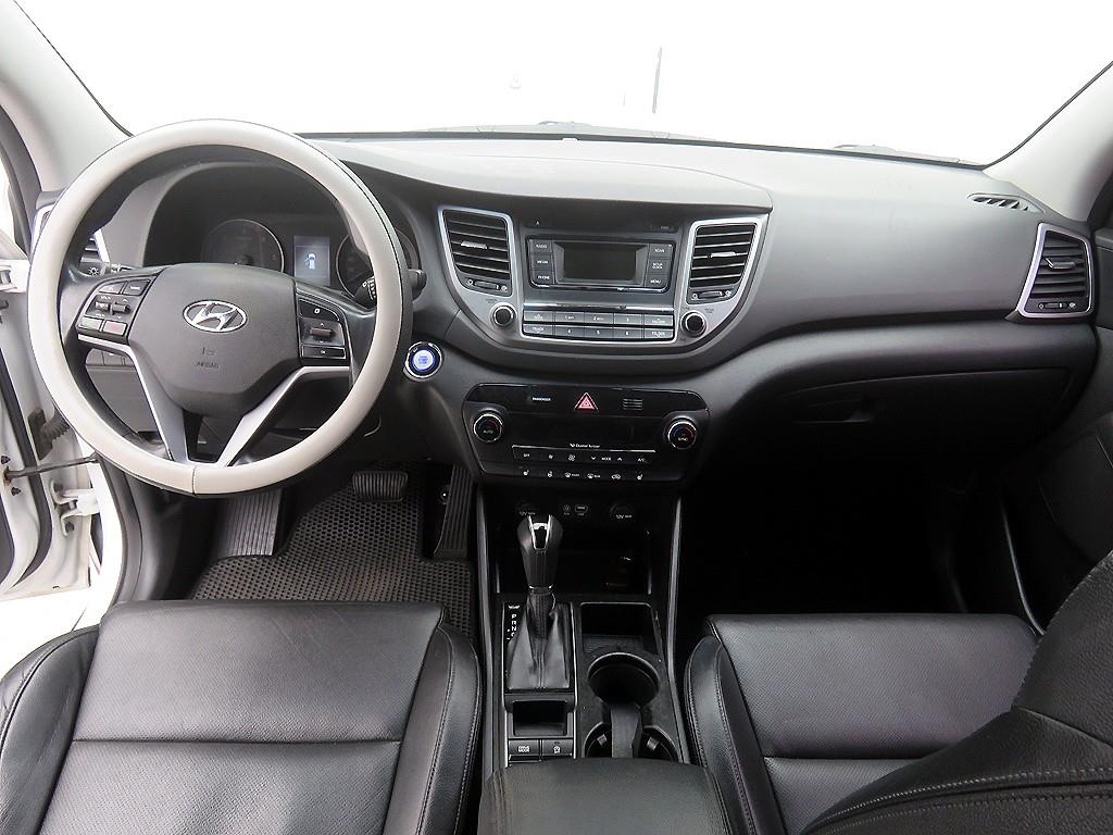 HYUNDAI Tucson - Vista 8