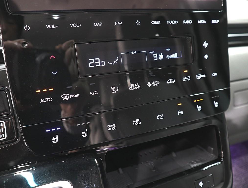 HYUNDAI Staria - Vista 12