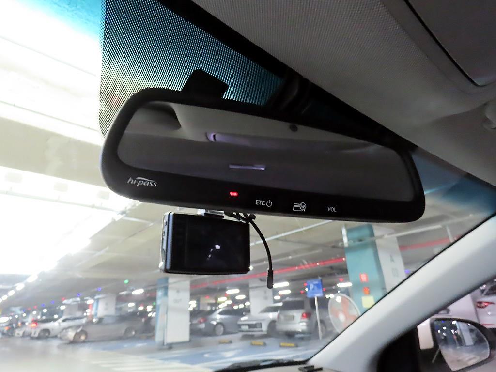 HYUNDAI Avante 2016 Blanco - Importación desde Corea - HF Imports Iquique - Foto 15