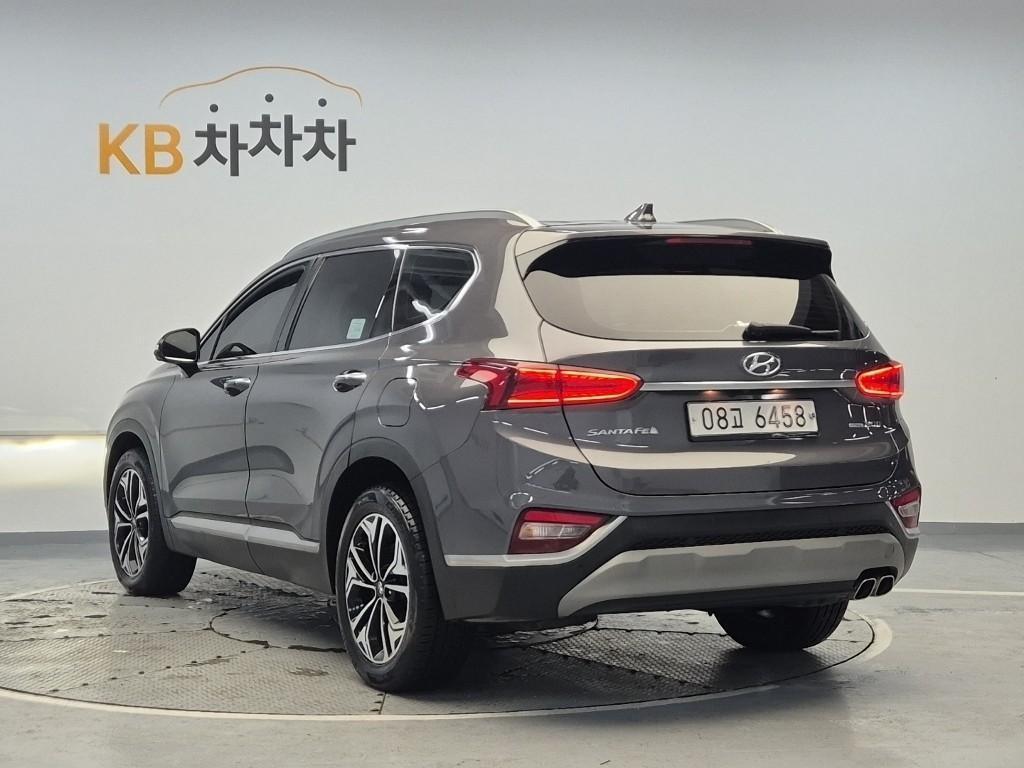 HYUNDAI Santa Fe - Vista 4