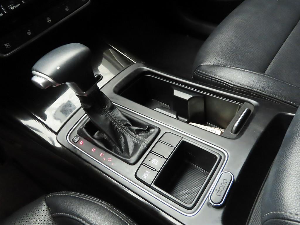 KIA Sorento - Vista 10