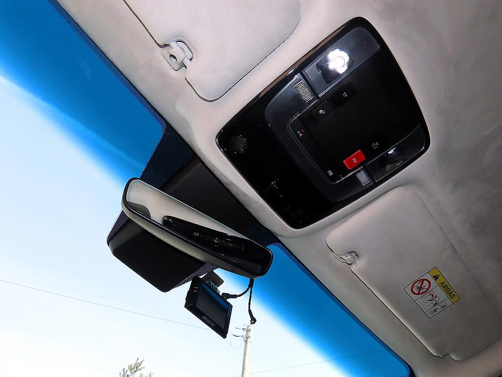 HYUNDAI Staria 2023 Blanco - Importación desde Corea - HF Imports Iquique - Foto 15