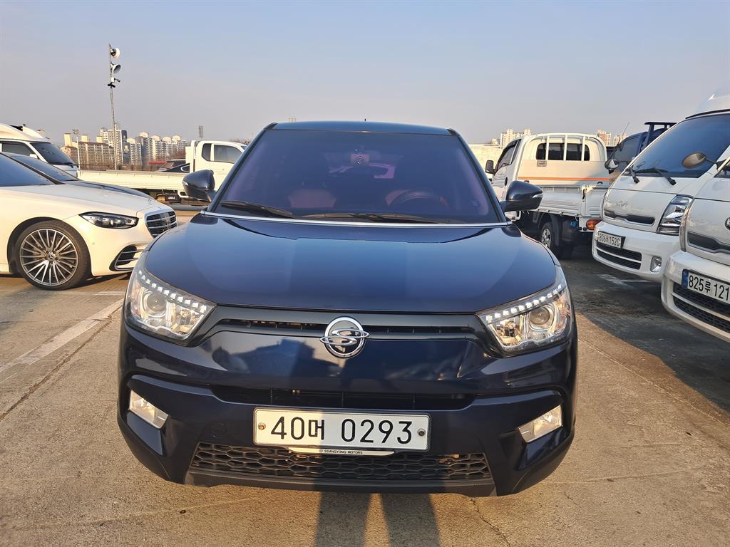 Ssangyong Tivoli - Vista 2