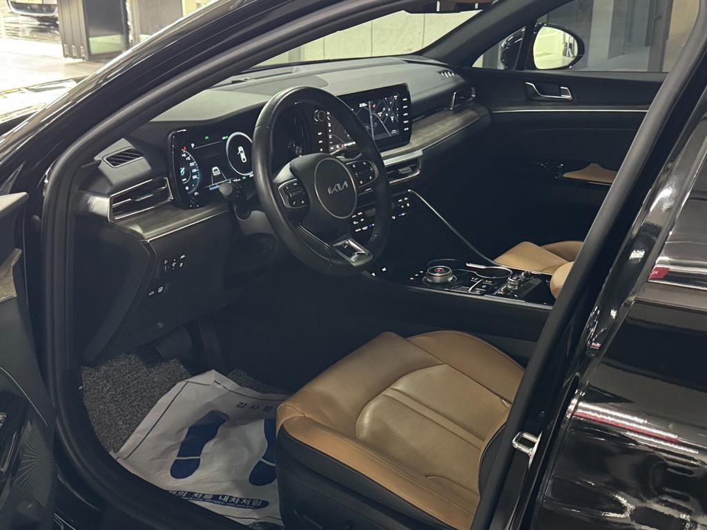 KIA K5 2023 Negro - Importación desde Corea - HF Imports Iquique - Foto 13
