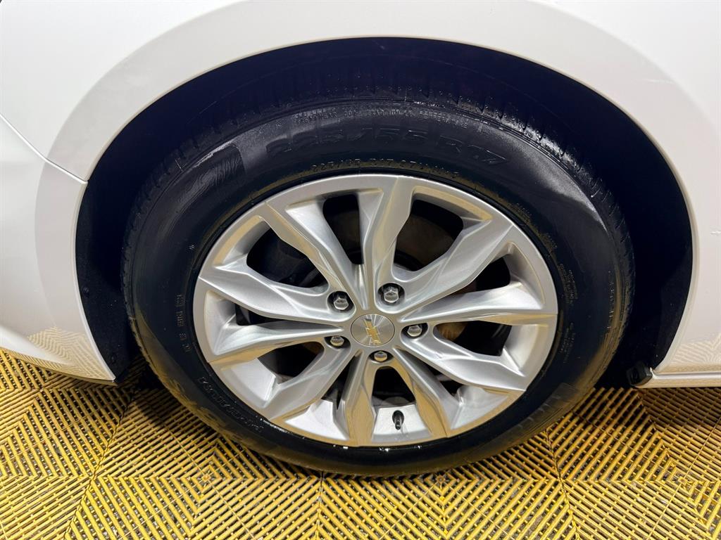 Chevrolet Malibu - Vista 4