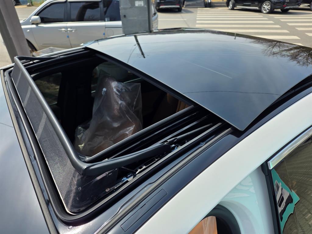 Mercedes Benz E class - Vista 8