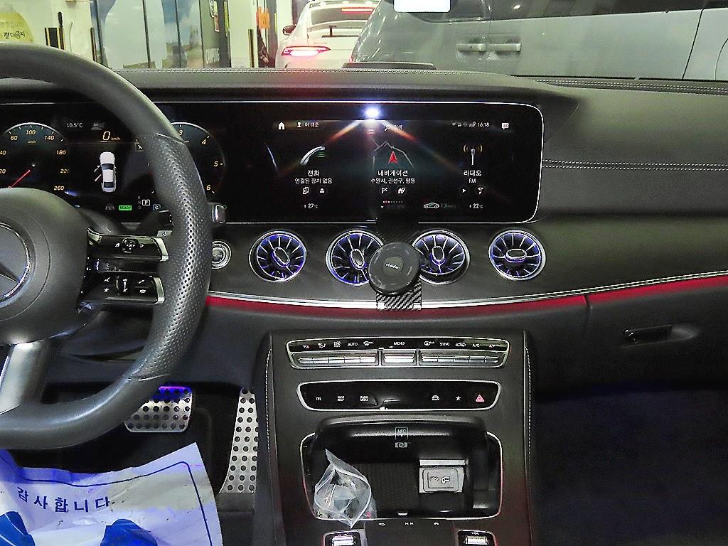 Mercedes Benz CLS Class - Vista 11