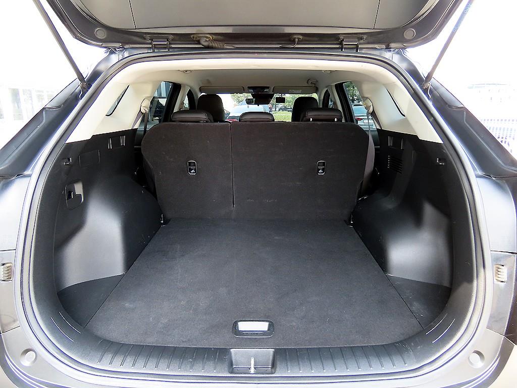 KIA Sportage 2022 Negro - Importación desde Corea - HF Imports Iquique - Foto 18