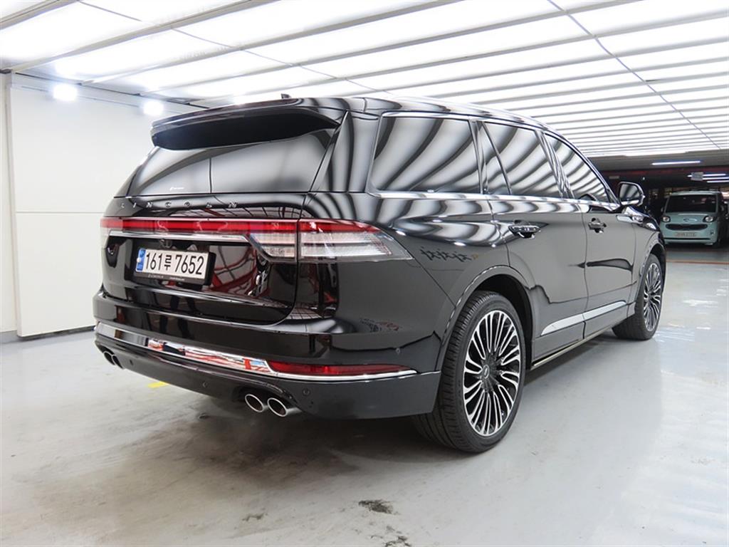 Lincoln Aviator - Vista 4