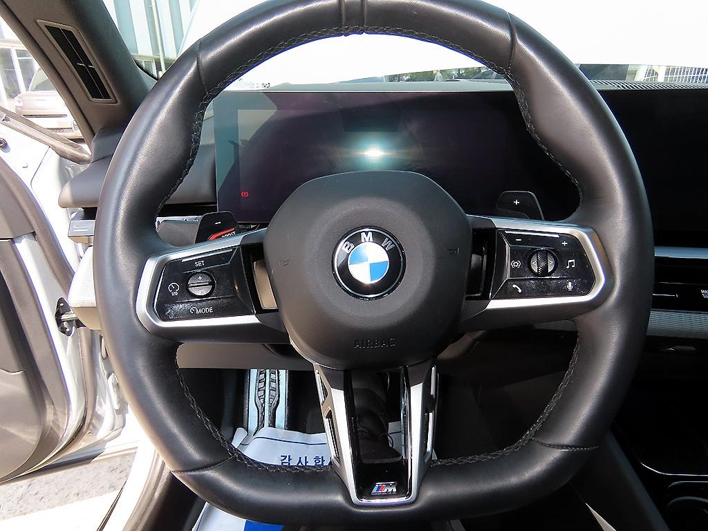 BMW 5 Series - Vista 8