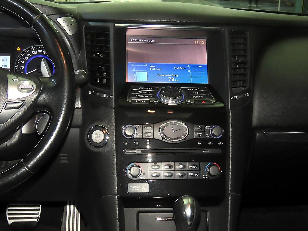 Infiniti QX - Vista 11