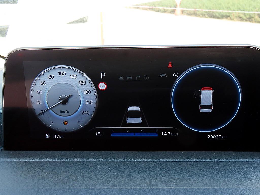 HYUNDAI Staria - Vista 10