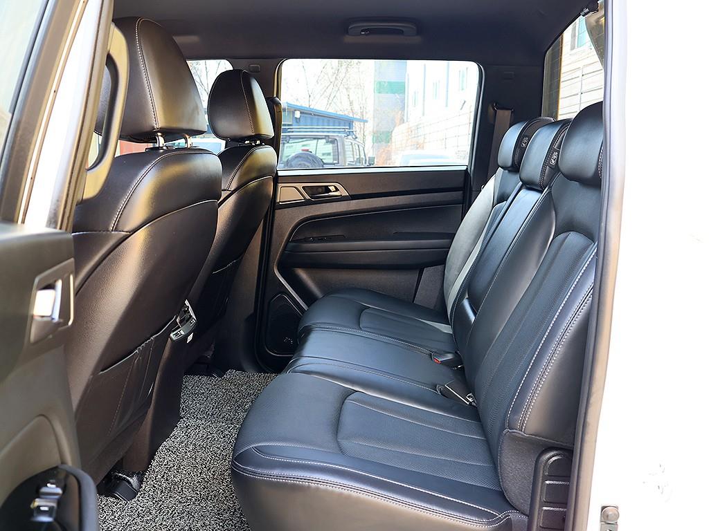 Ssangyong Rexton 2024 Blanco - Importación desde Corea - HF Imports Iquique - Foto 13