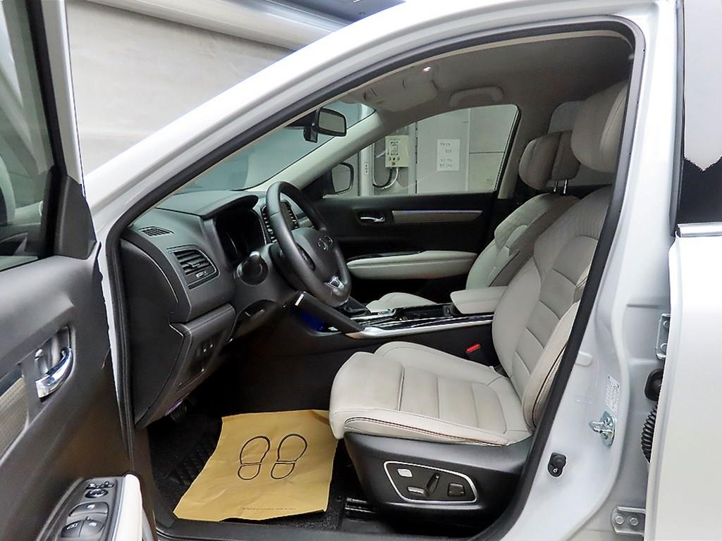 SAMSUNG QM6 - Vista 5