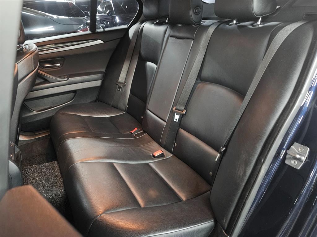 BMW 5 Series 2012 Negro - Importación desde Corea - HF Imports Iquique - Foto 15