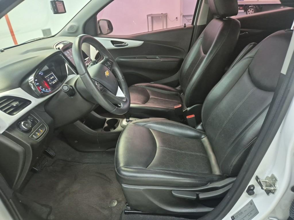 Chevrolet Spark - Vista 11