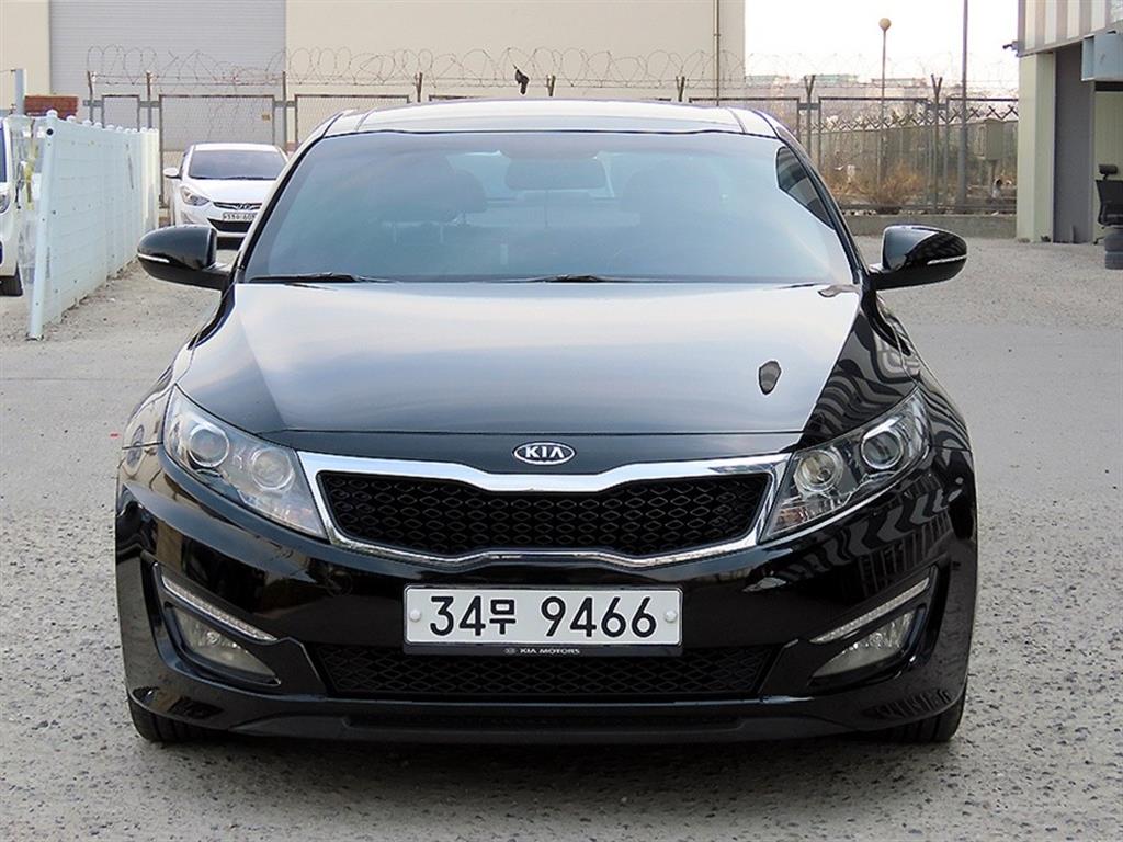 KIA K5 2011 Negro - Importación desde Corea - HF Imports Iquique - Foto 1