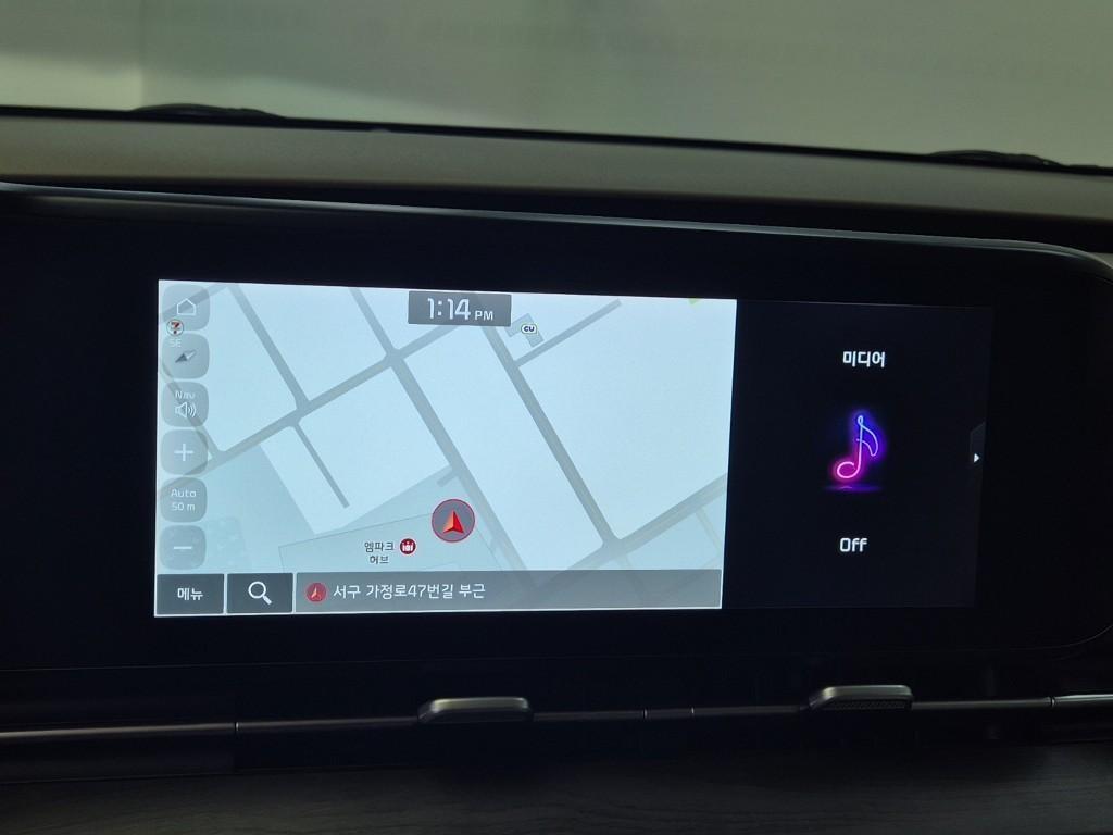 KIA Carnival 2023 Blanco - Importación desde Corea - HF Imports Iquique - Foto 13