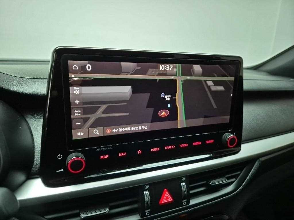 KIA K3 2022 Blanco - Importación desde Corea - HF Imports Iquique - Foto 14