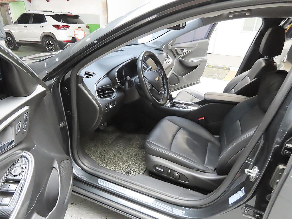 Chevrolet Malibu 2018 Gris - Importación desde Corea - HF Imports Iquique - Foto 11