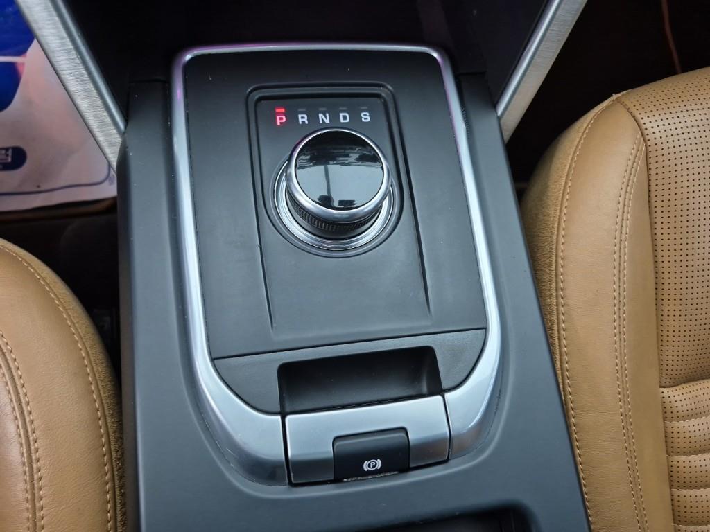 Land Rover Discovery Sports - Vista 8