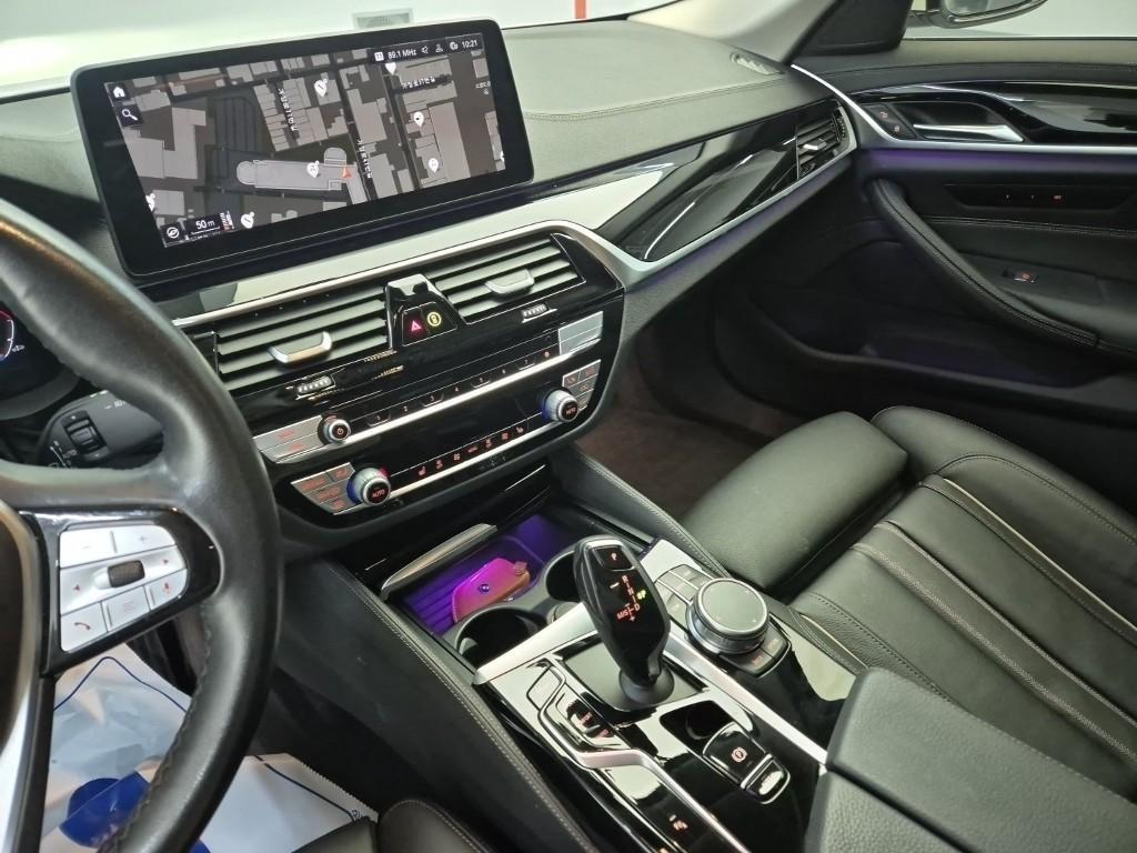 BMW 5 Series - Vista 10